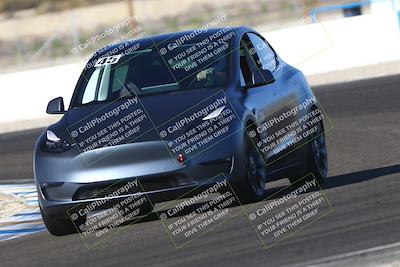 media/Nov-08-2025-Speed Ventures (Sat) [[1c7a6332f5]]/TC B/Session 3 (Turn 1)/